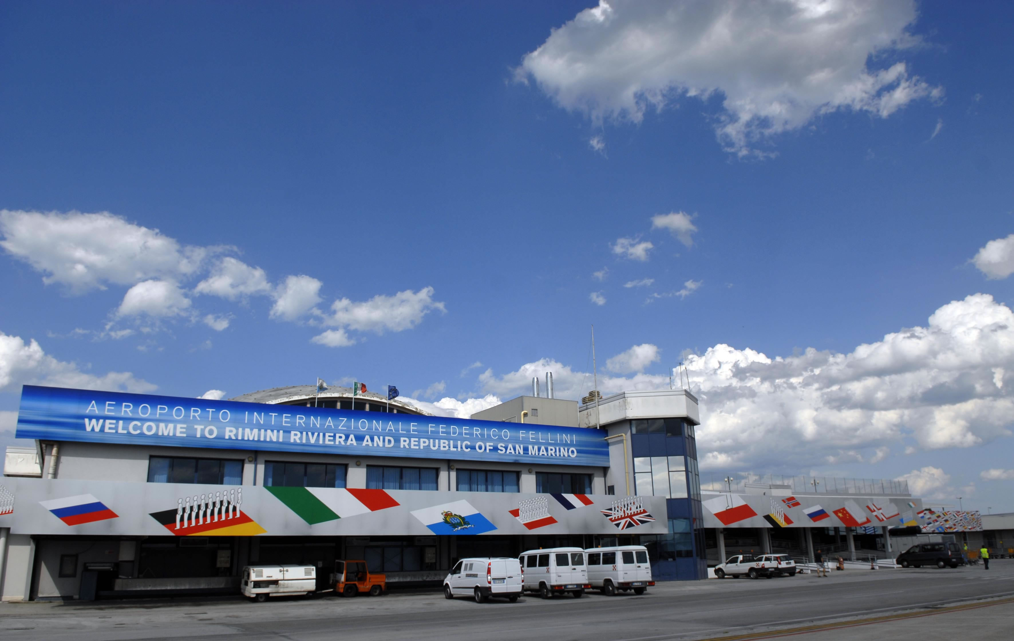 Il M5S è contro ogni finanziamento pubblico alla società privata che gestisce l'aeroporto