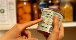 Sì dell'Assemblea alla risoluzione del M5S che punta a una completa informazione sulle etichette dei prodotti alimentari