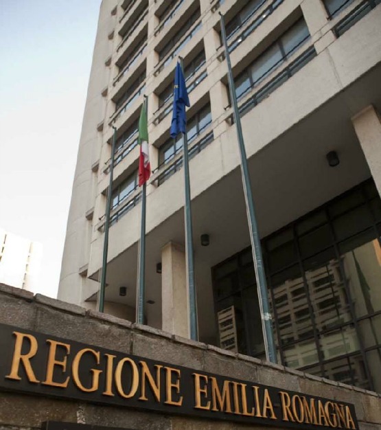 “La Regione, nel silenzio più assoluto, si prepara a sfornare il suo 17esimo direttore generale che andrà ad occupare la poltrona della nuova Er-go