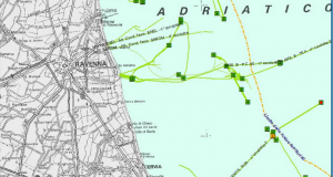 I quadratini verdi indicano le piattaforme presenti solo a largo di Ravenna