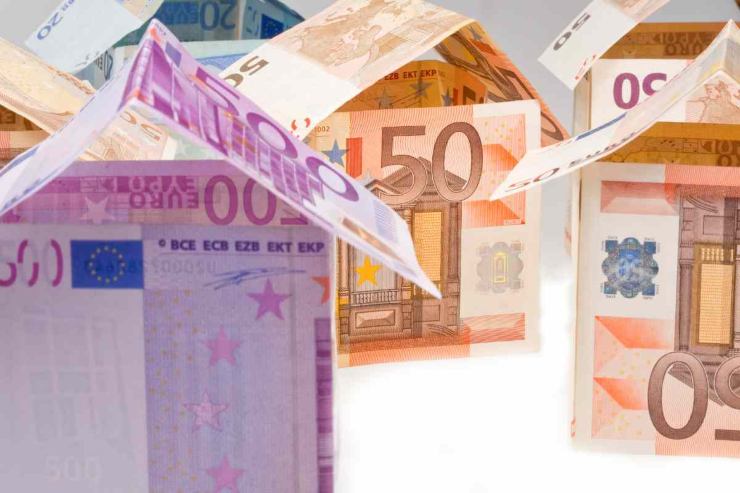 Casa con euro