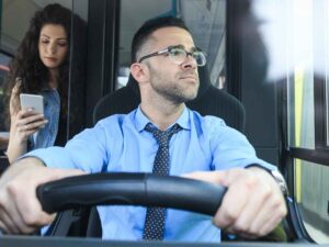 L'autista di un bus, ok Bonus Patente 2025